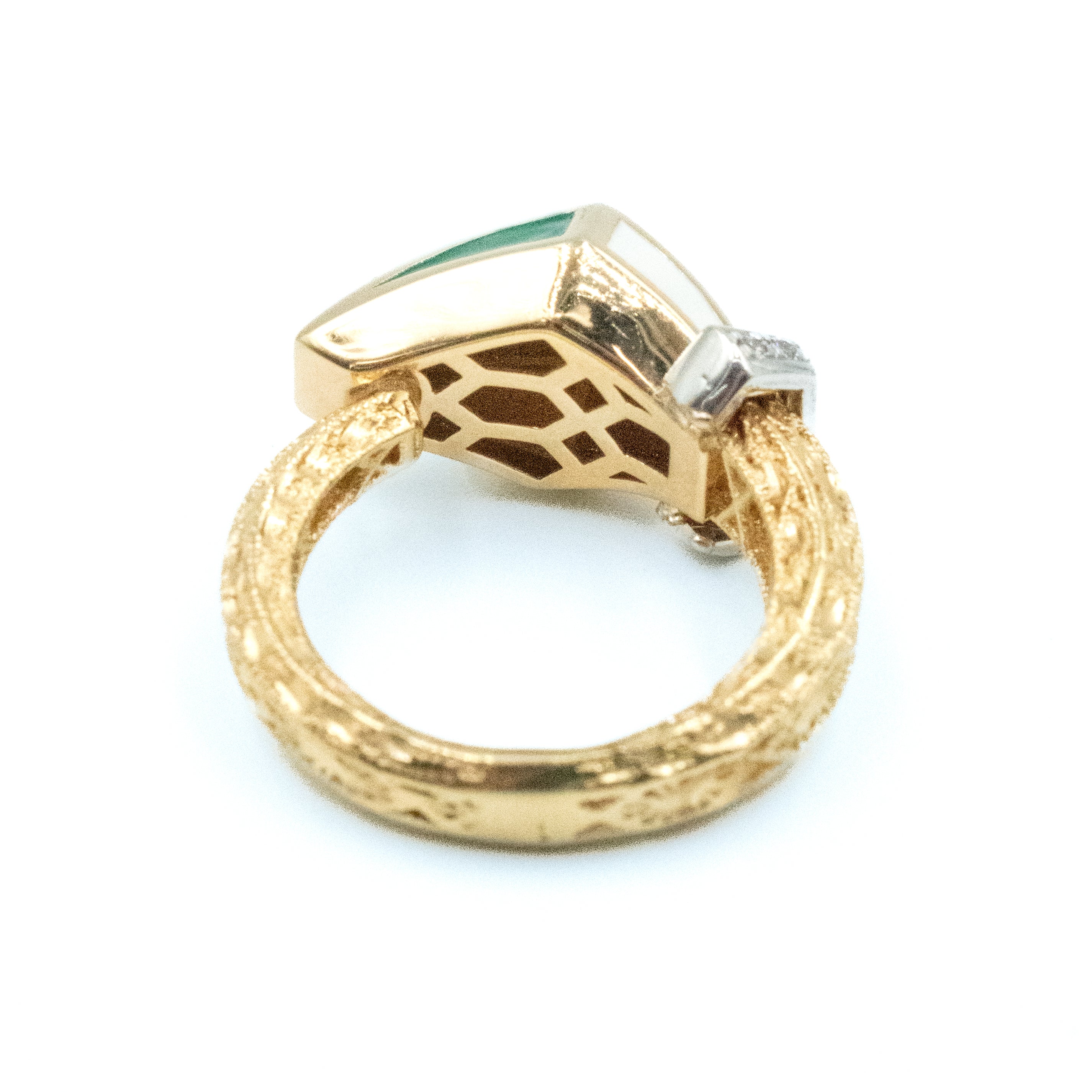 ANILLO TIPO VIBORA CON ESMALTE ORO 14K