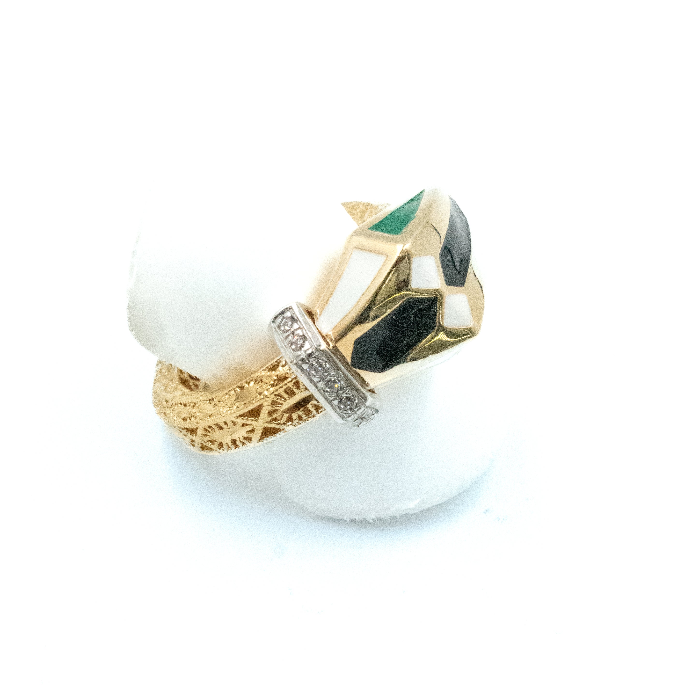 ANILLO TIPO VIBORA CON ESMALTE ORO 14K