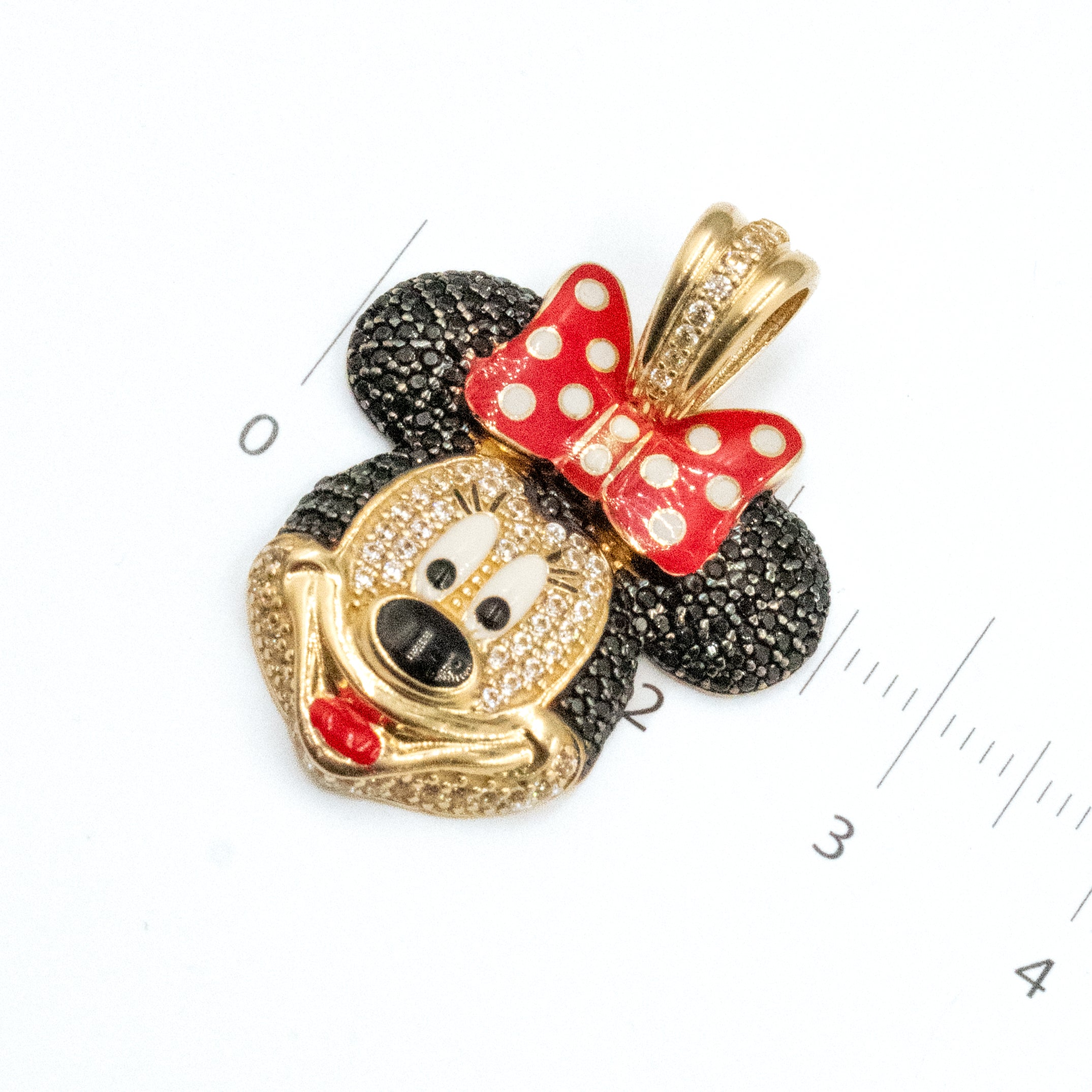 DIJE ROSTRO DE MINNIE MOUSE CON PIEDRAS ZIRCONIAS ORO 14K